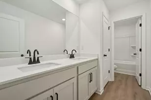 5460 Hargrove Way, Flowery Branch, GA 30542 - Photo 18