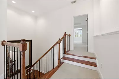 5806 Riverstone Circle #10, Atlanta, GA 30339 - Photo 18
