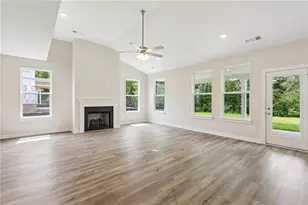 1216 Sorrell Ct, Locust Grove, GA 30248 - Photo 2