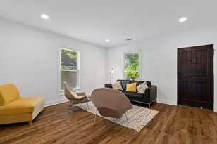 2352 Herring Rd, Atlanta, GA 30311 - Photo 4
