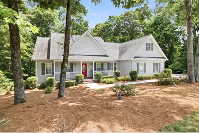 215 Parkwood Place Circle, Cornelia, GA 30531 - Photo 2