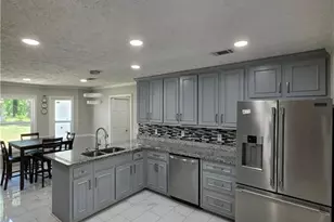 2800 Cove Crossing Dr, Lawrenceville, GA 30045 - Photo 16