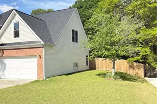 1064 Spanish Moss Ct, Lawrenceville, GA 30045 - Photo 4