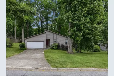 5065 Carole Place, Stone Mountain, GA 30087 - Photo 8