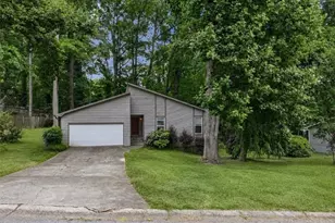 5065 Carole Pl, Stone Mountain, GA 30087 - Photo 8