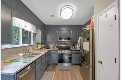 5065 Carole Place, Stone Mountain, GA 30087 - Photo 18