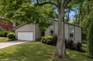 5065 Carole Pl, Stone Mountain, GA 30087 - Photo 6