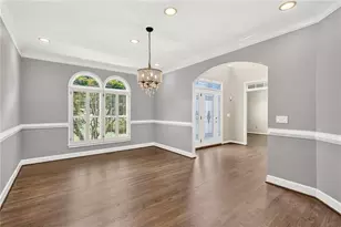 2306 Arabian Dr NE, Marietta, GA 30062 - Photo 8