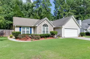 558 Bellingham Dr, Sugar Hill, GA 30518 - Photo 4