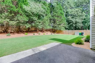 558 Bellingham Dr, Sugar Hill, GA 30518 - Photo 36