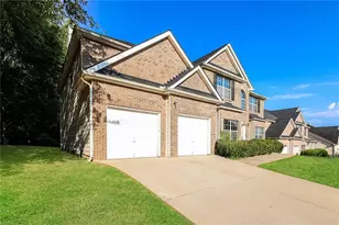 2722 Elkmont Ridge SW, Atlanta, GA 30331 - Photo 2