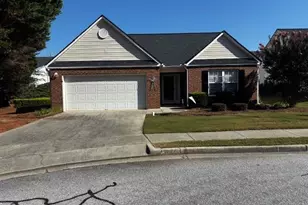 977 Village View Cir, Loganville, GA 30052 - Photo 1