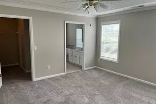 977 Village View Cir, Loganville, GA 30052 - Photo 12