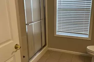977 Village View Cir, Loganville, GA 30052 - Photo 14