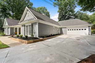 585 Rosewood Trail, Grayson, GA 30017 - Photo 2