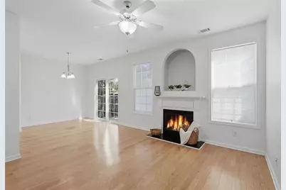 1507 Creek Bend Lane NW, Lawrenceville, GA 30043 - Photo 8