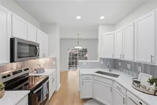 1507 Creek Bend Ln NW, Lawrenceville, GA 30043 - Photo 12