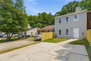 260 Timber Creek Ln SW, Marietta, GA 30060 - Photo 2