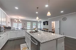2463 Shetley Creek Dr, Norcross, GA 30071 - Photo 6