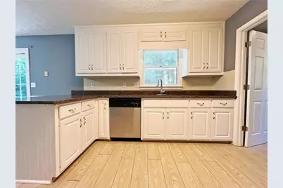 3060 Oak Meadow Drive, Snellville, GA 30078 - Photo 12
