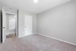 8413 Glenwoods Terrace, Riverdale, GA 30274 - Photo 18
