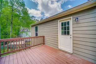 2218 Woodfern Dr, Marietta, GA 30062 - Photo 16