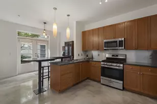 400 Village Pkwy, Atlanta, GA 30306 - Photo 10
