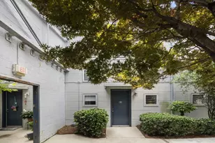 400 Village Pkwy, Atlanta, GA 30306 - Photo 4