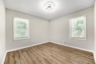 1371 Varner Rd, Marietta, GA 30062 - Photo 8
