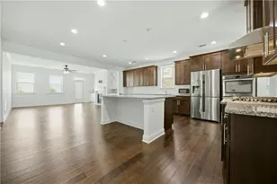 2915 Southwick Dr, Cumming, GA 30041 - Photo 6
