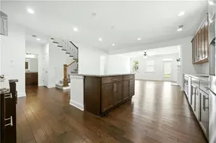 2915 Southwick Dr, Cumming, GA 30041 - Photo 8