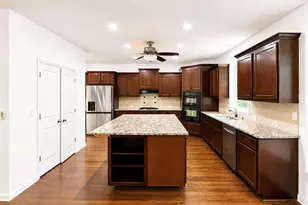 320 New Point Ln, Canton, GA 30114 - Photo 10