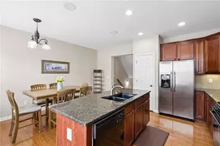 503 Grove Field Ct, Suwanee, GA 30024 - Photo 16