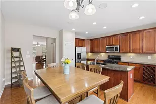 503 Grove Field Ct, Suwanee, GA 30024 - Photo 2