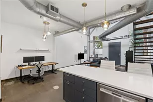400 Village Parkway NE, Atlanta, GA 30306 - Photo 6