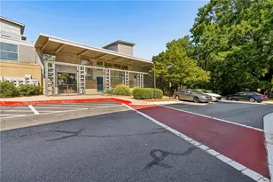 400 Village Parkway NE, Atlanta, GA 30306 - Photo 24