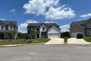 497 Fox Crk Dr, Braselton, GA 30517 - Photo 2