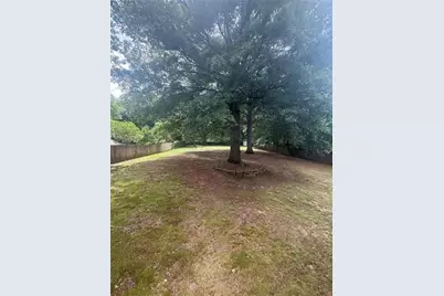 2031 Lakewood Circle, Grayson, GA 30017 - Photo 14