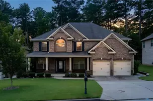 172 Clubhouse Crossing, Acworth, GA 30101 - Photo 2