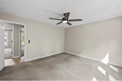 410 Saint Simons Cove, Lawrenceville, GA 30044 - Photo 16