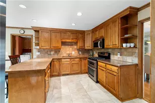 2792 Crown Mill Ct, Marietta, GA 30068 - Photo 8