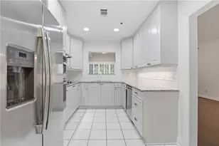 211 Colonial Homes Dr NW, Atlanta, GA 30309 - Photo 12