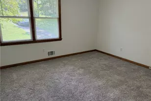 412 Hickory Walk, Woodstock, GA 30188 - Photo 16
