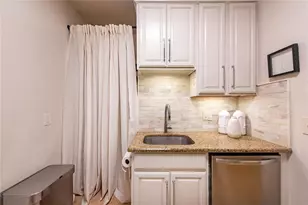 2222 Peachtree Rd NW, Atlanta, GA 30309 - Photo 24