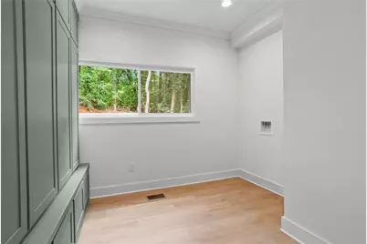 300 Nottingham Drive, Woodstock, GA 30188 - Photo 34