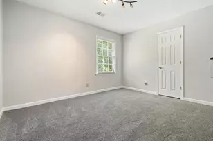 1695 Ridgeway Dr, Lawrenceville, GA 30044 - Photo 34