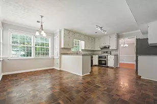 1695 Ridgeway Dr, Lawrenceville, GA 30044 - Photo 12