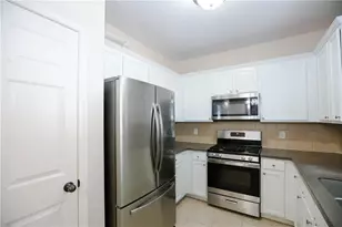 983 Nightfall Ct NW, Suwanee, GA 30024 - Photo 10