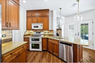 2175 Monroe Drive, Alpharetta, GA 30004 - Photo 12