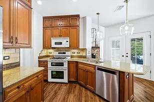 2175 Monroe Dr, Alpharetta, GA 30004 - Photo 12